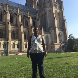 Meet your Posher, Anne